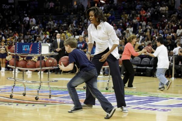 FLOTUS and a Let's Move! Pre-Game participant at the CIAA Tournament 