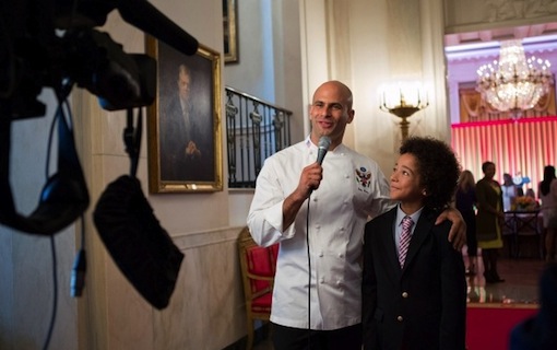 Sam Kass interviews Kids' State Dinner guest Samuel Hightower