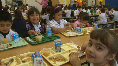 Chicago students enjoy a healthy school lunch created by Rachael Ray’s Yum-o! non-profit organization