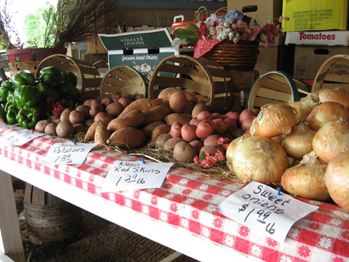 Farmers Markets offer in season, local produce communities nationwide